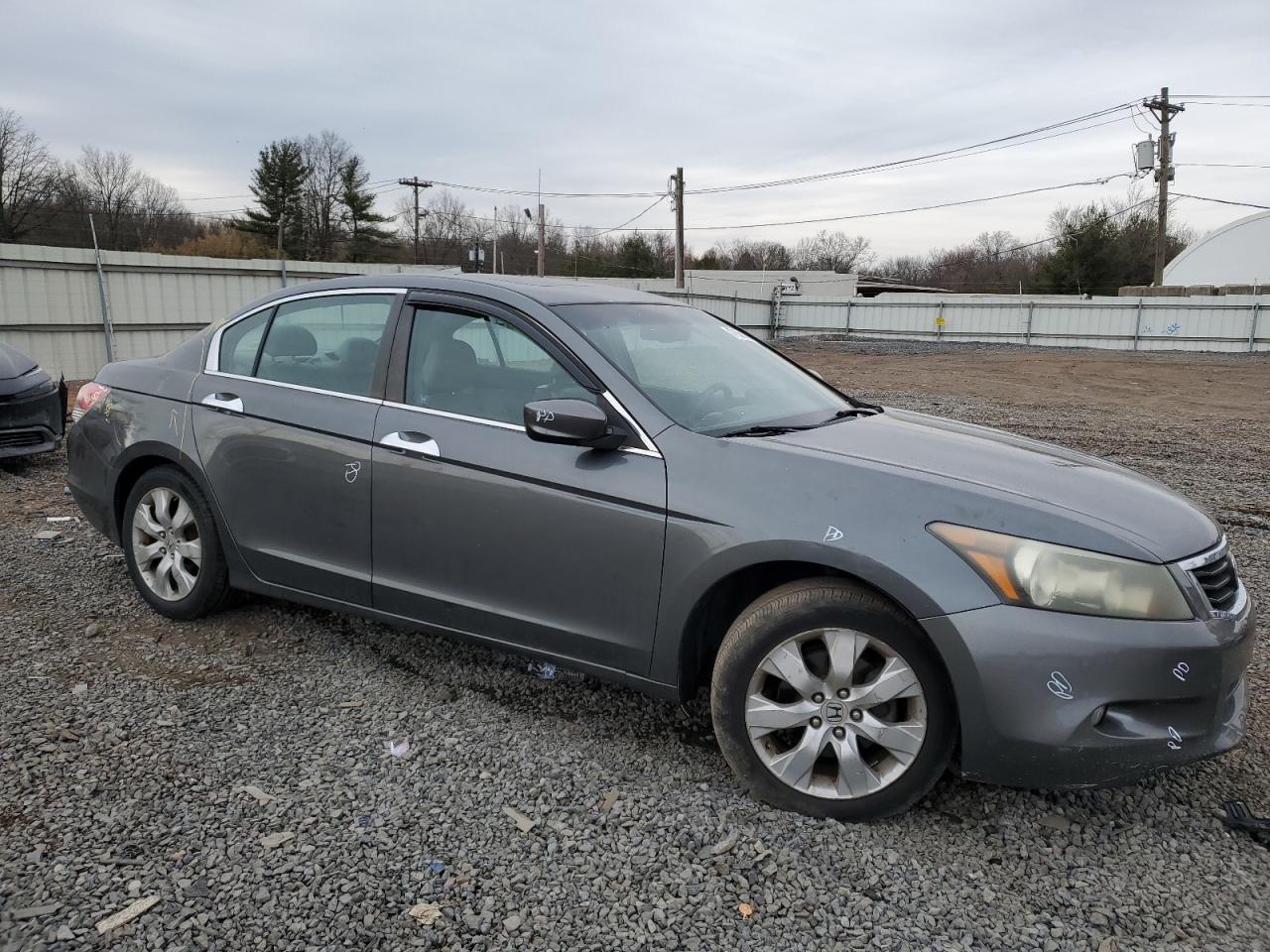 2009 Honda Accord - Image 4