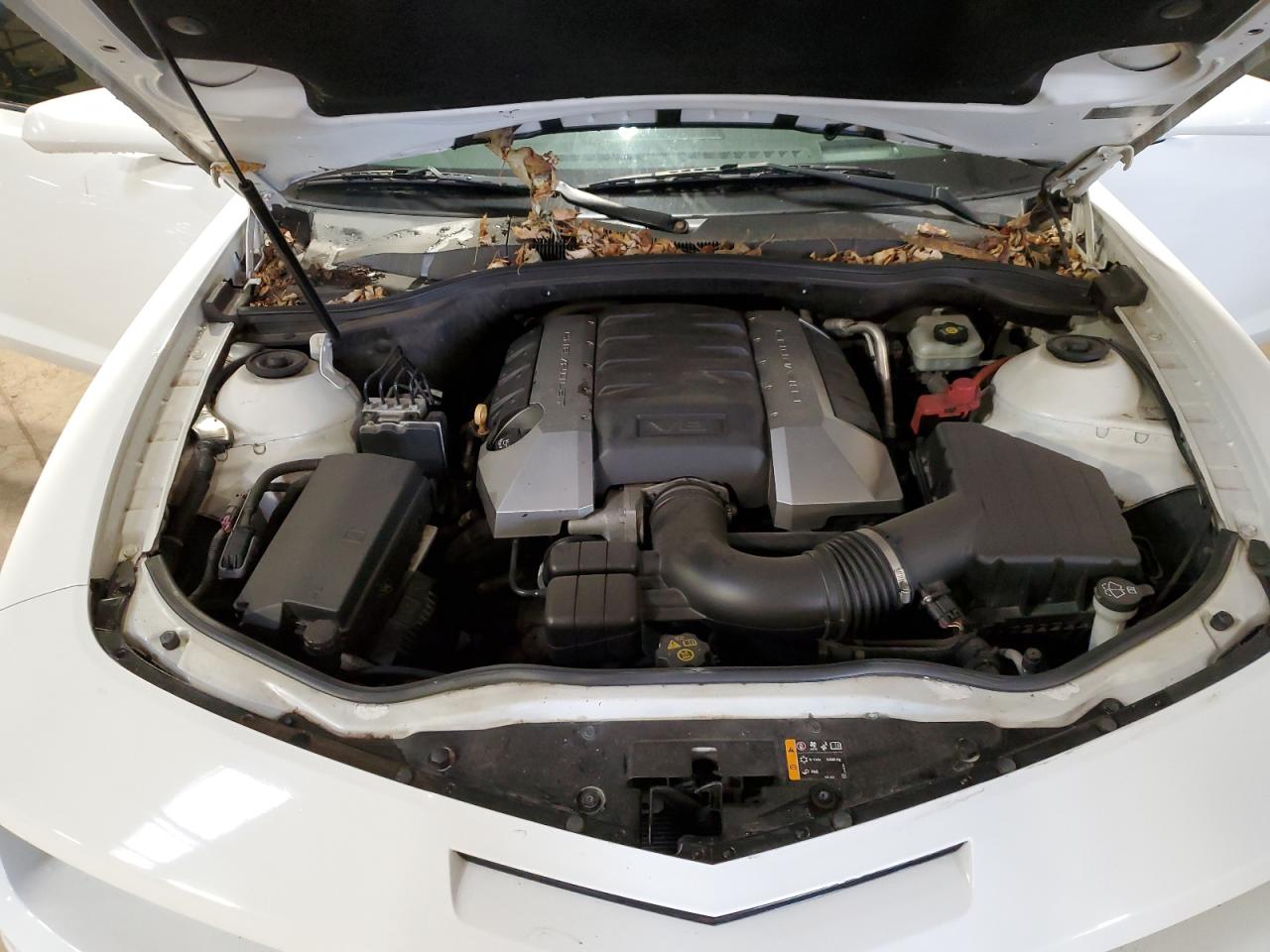 2011 Chevrolet Camaro - Image 11