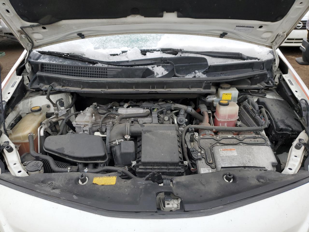 2012 Toyota Prius - Image 12