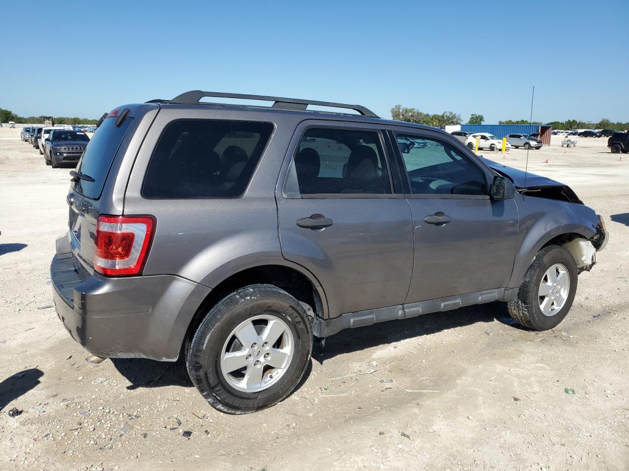 2012 Ford Escape - Image 3
