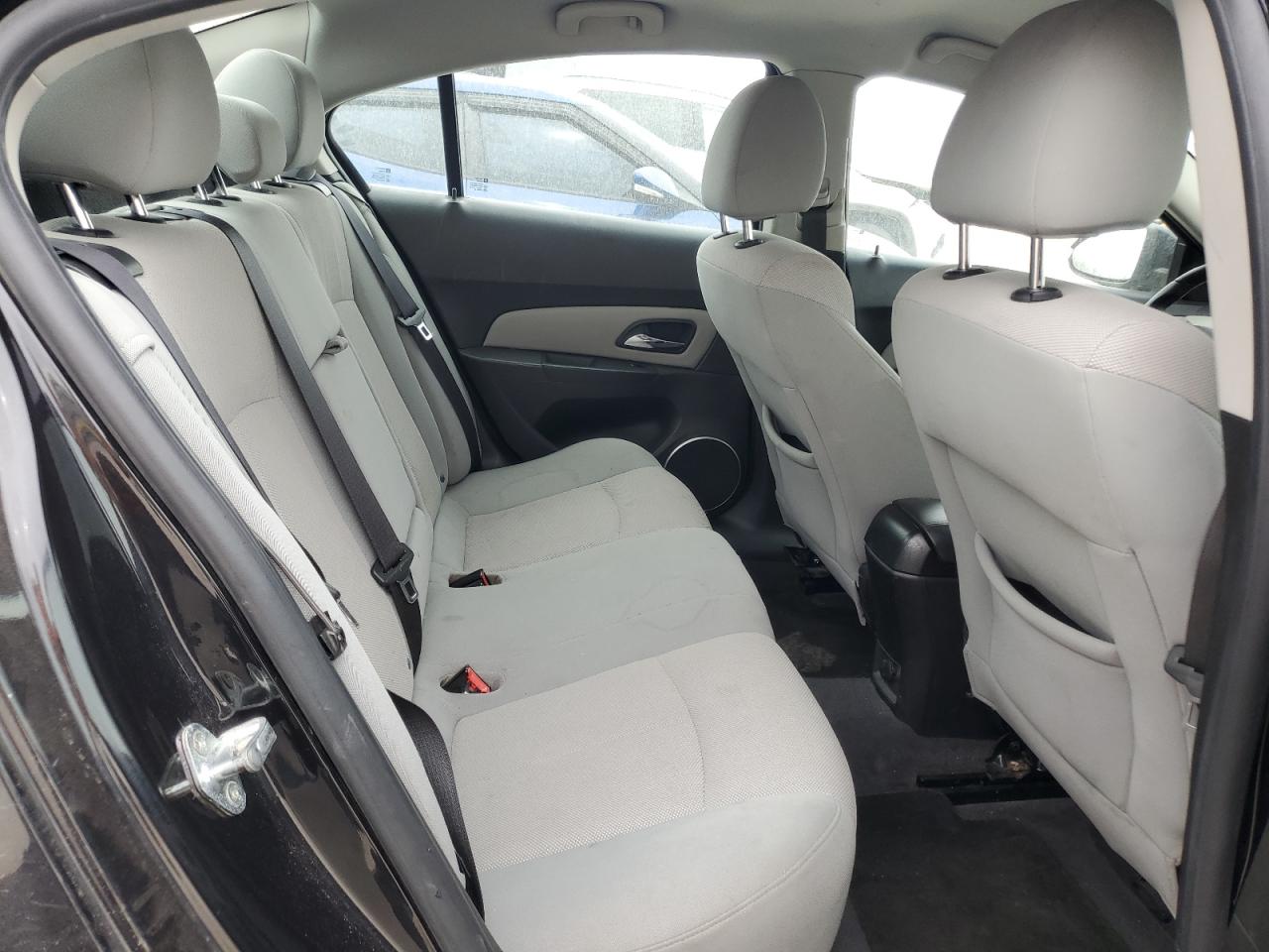 2011 Chevrolet Cruze - Image 11