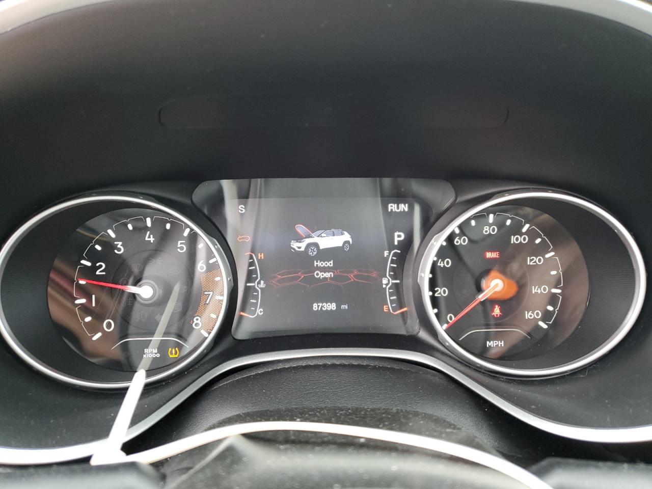 2019 Jeep Compass - Image 9