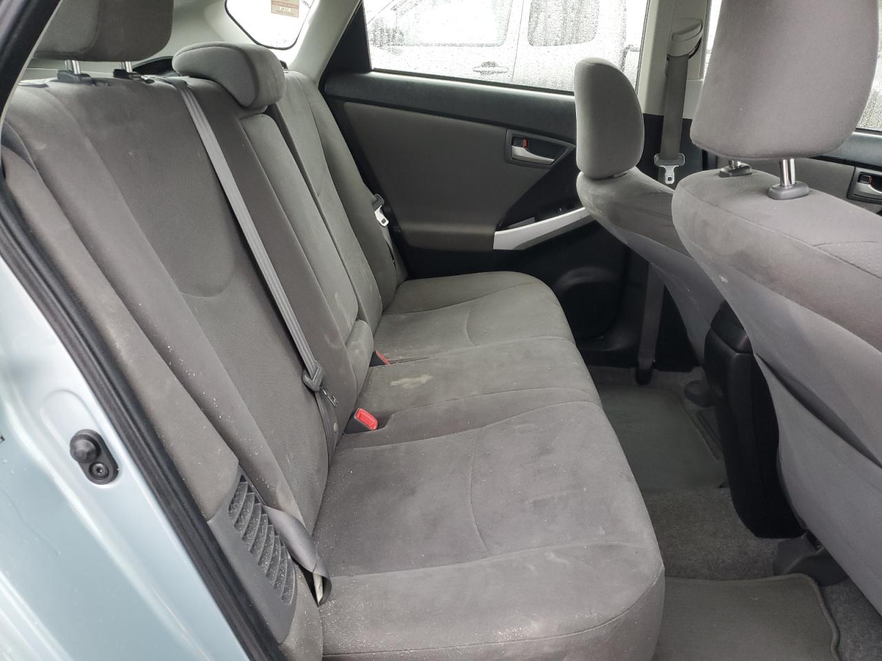 2012 Toyota Prius - Image 10