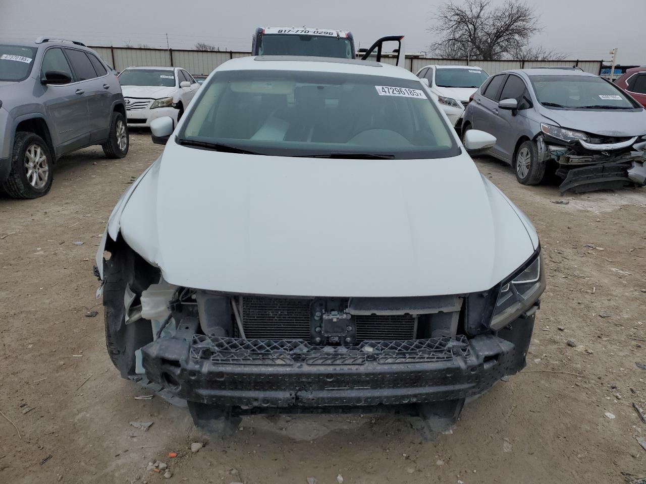 2016 Volkswagen Passat - Image 5