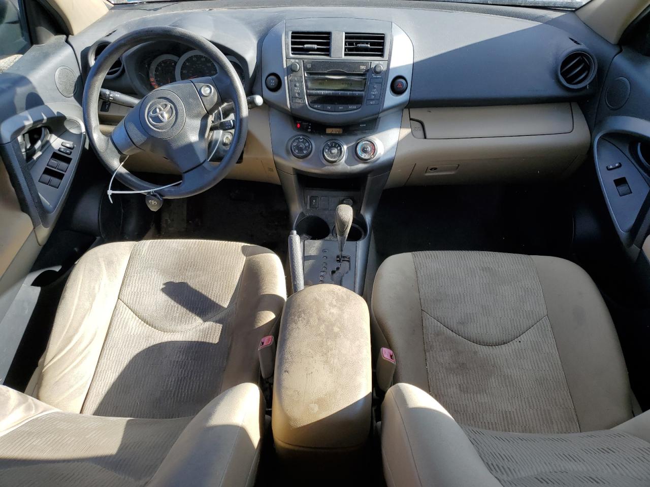 2010 Toyota RAV 4 - Image 8