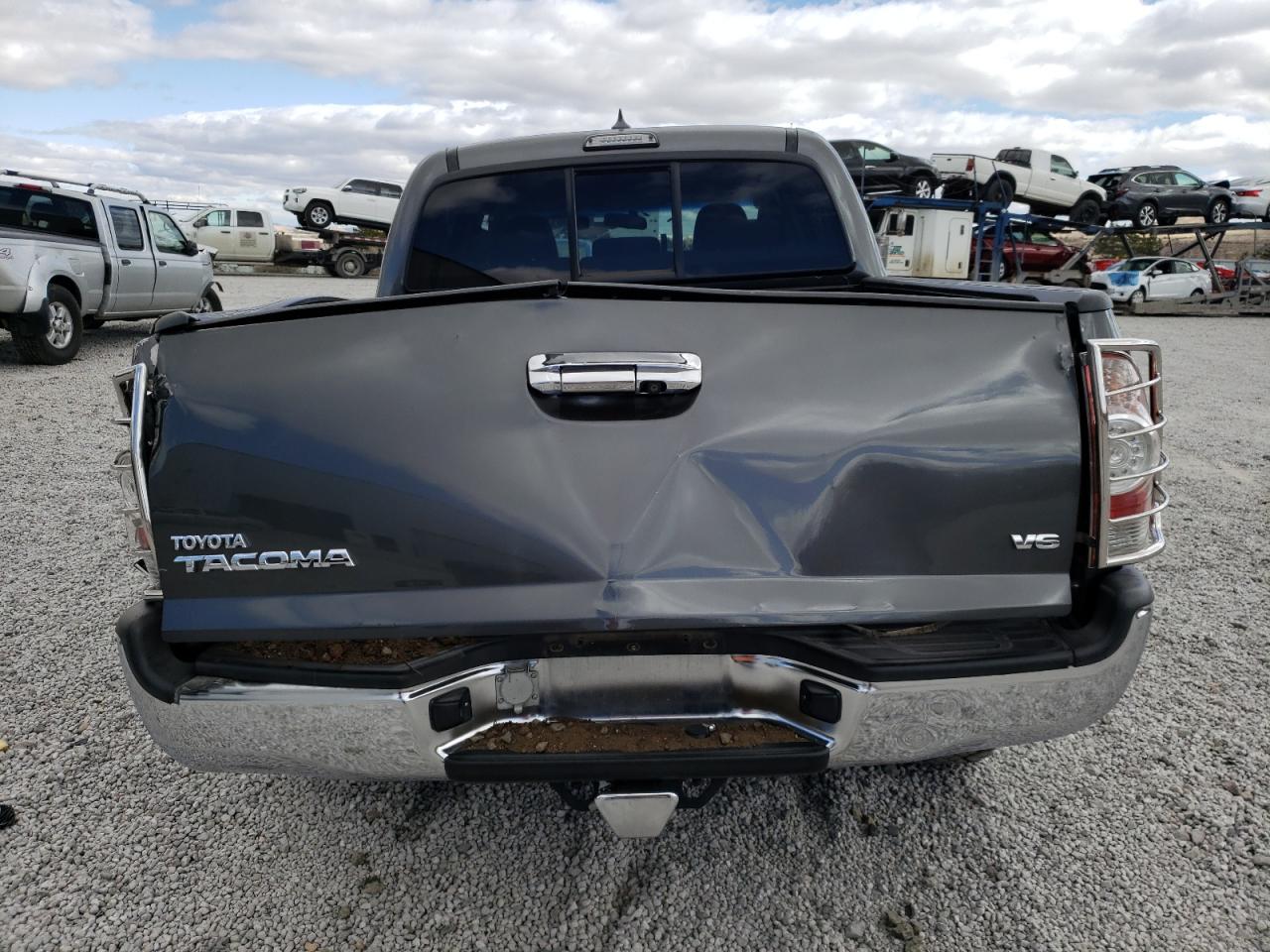 2014 Toyota Tacoma - Image 6