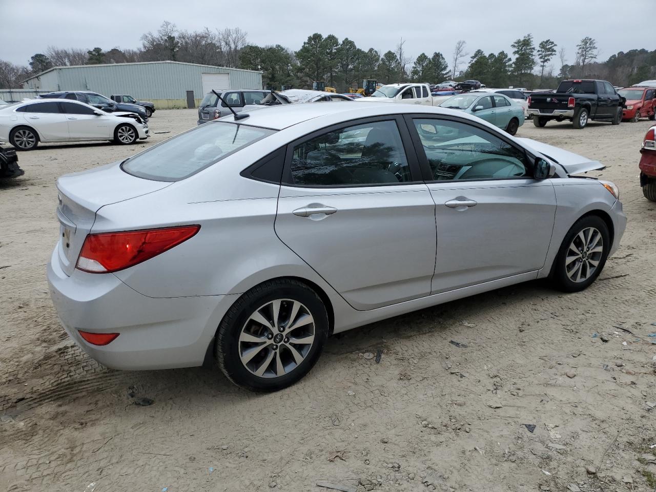 2017 Hyundai Accent - Image 3