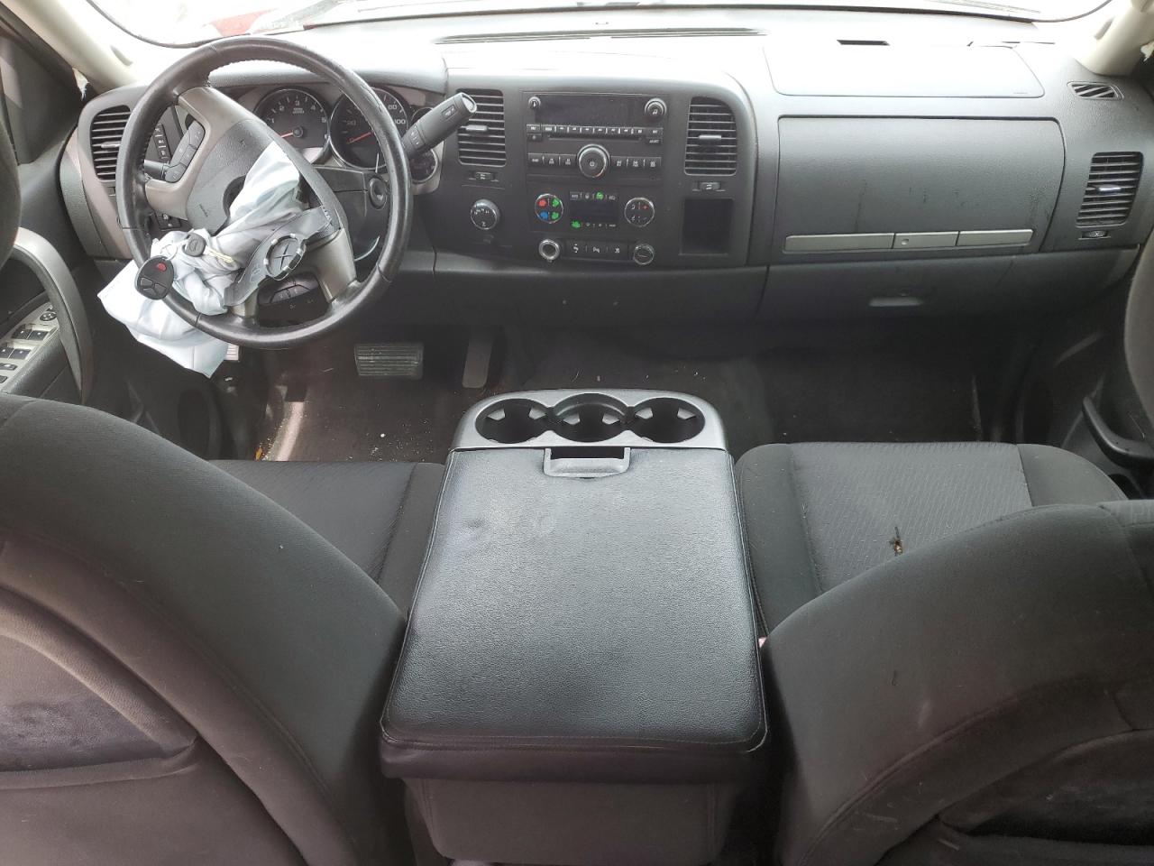 2010 GMC Sierra - Image 8