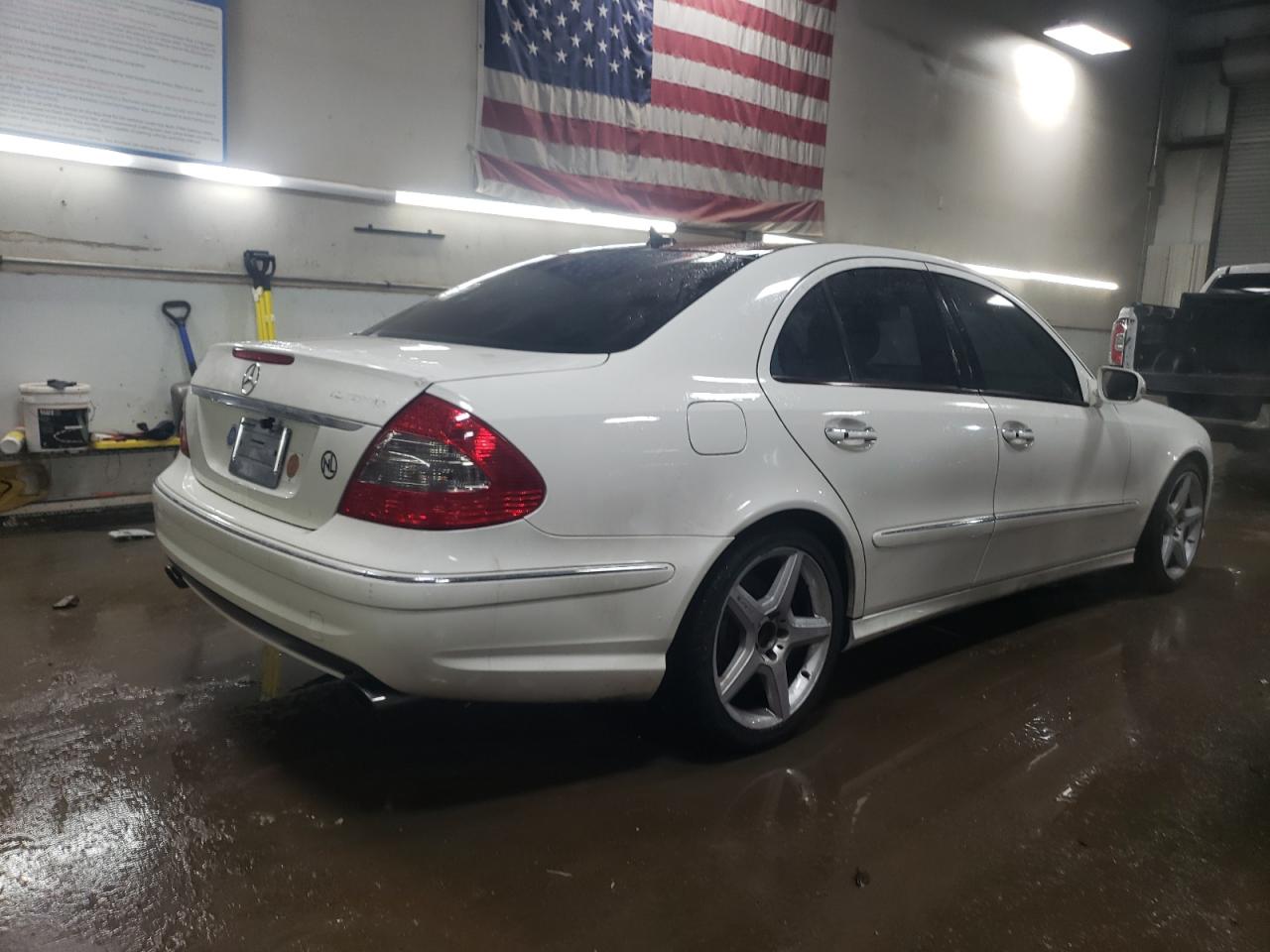 2009 Mercedes-Benz E-klasse - Image 3