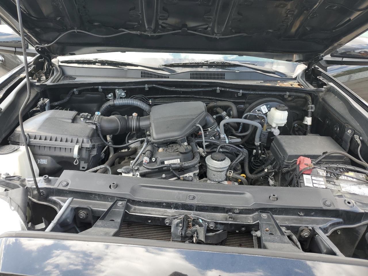 2020 Toyota Tacoma - Image 11