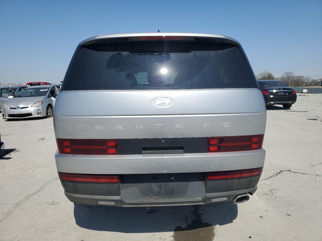 2024 Hyundai Santa Fe - Image 6