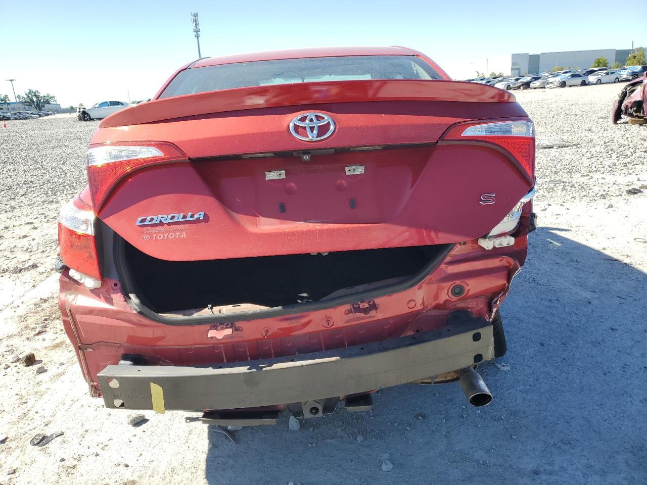 2015 Toyota Corolla L VIN: 5YFBURHE0FP218570 Lot: 49226205