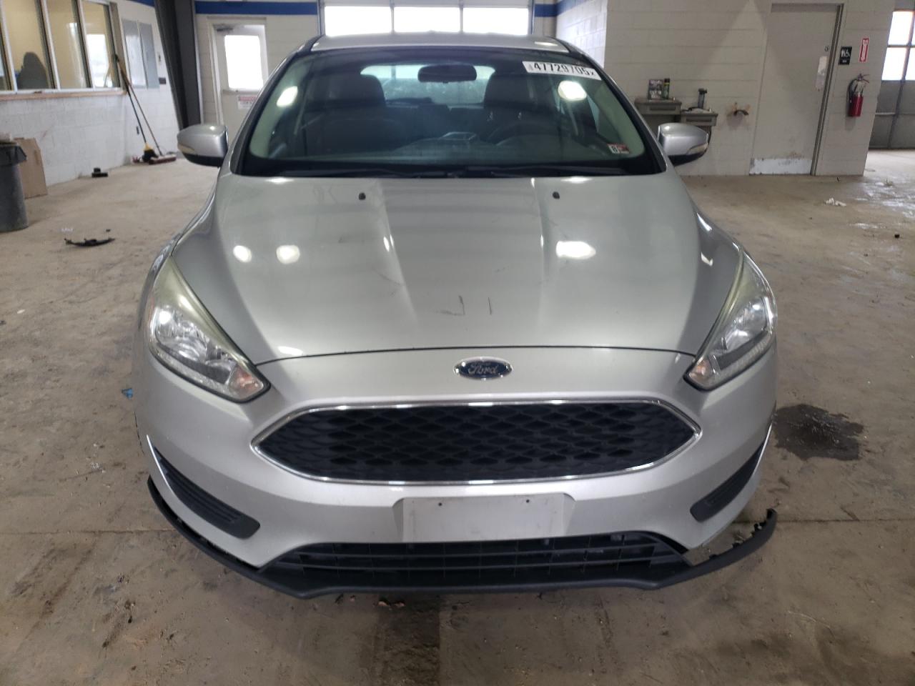 2017 Ford Focus - Image 5