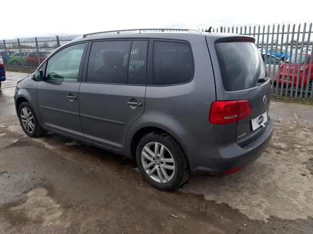 2013 VOLKSWAGEN TOURAN SE