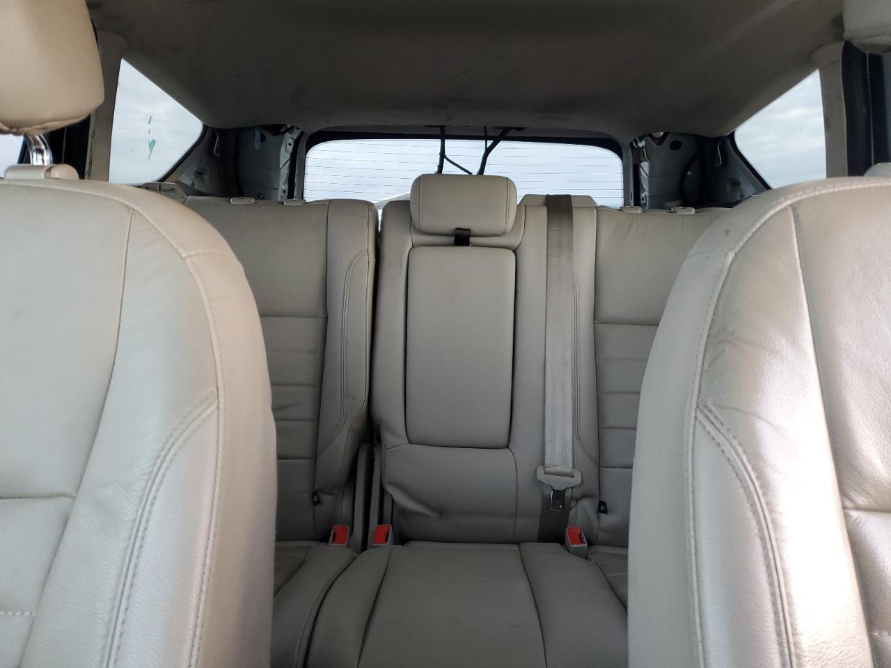 2015 Ford Escape - Image 10