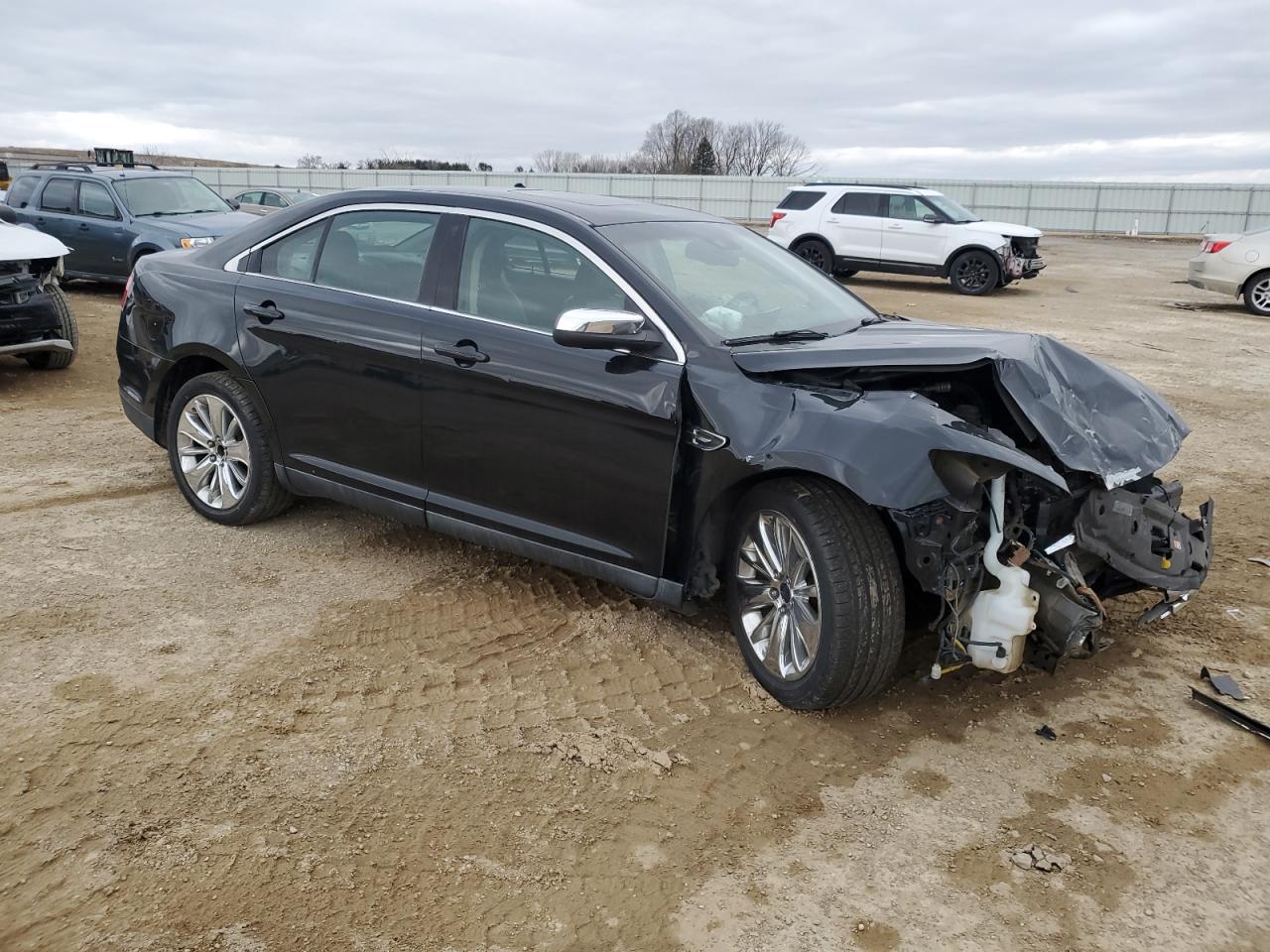 2011 Ford Taurus - Image 4