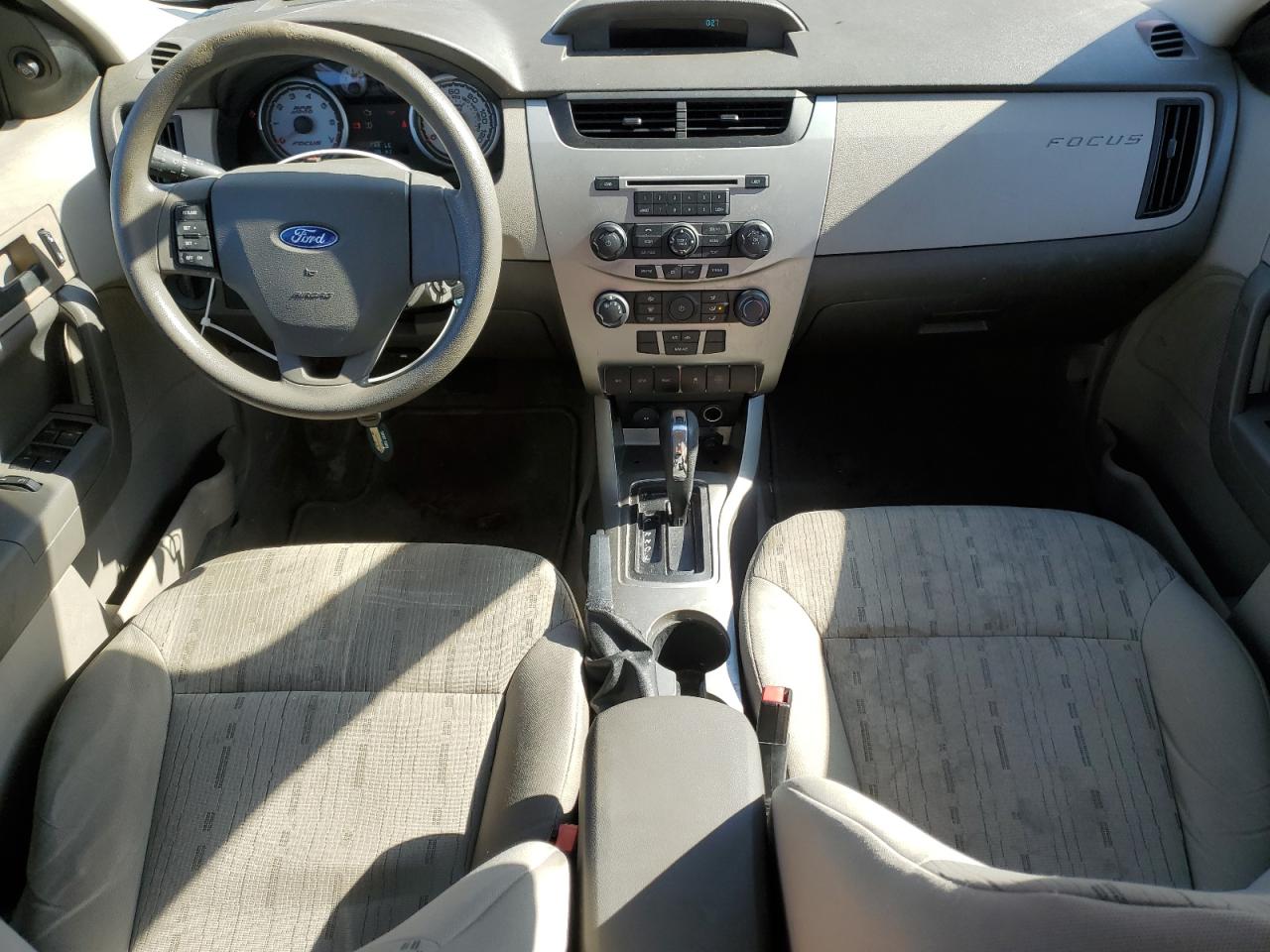 2009 Ford Focus - Image 8
