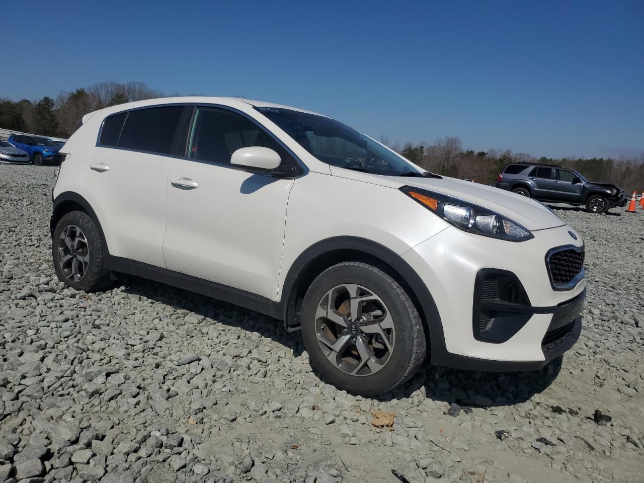 2022 Kia Sportage - Image 4