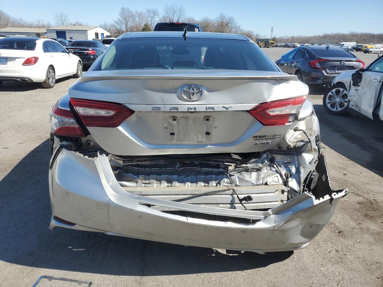 2018 Toyota Camry - Image 6