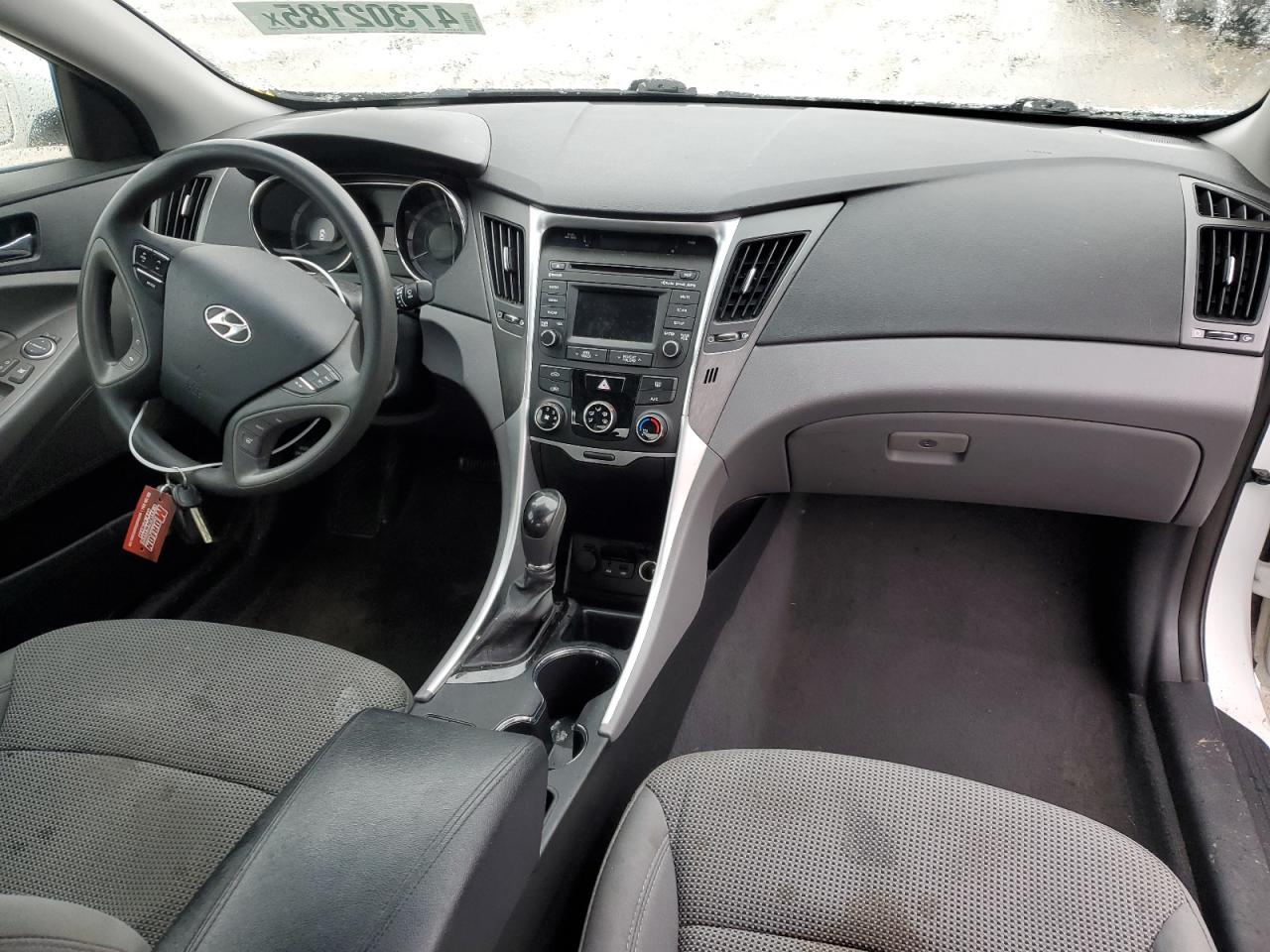 2014 Hyundai Sonata - Image 8
