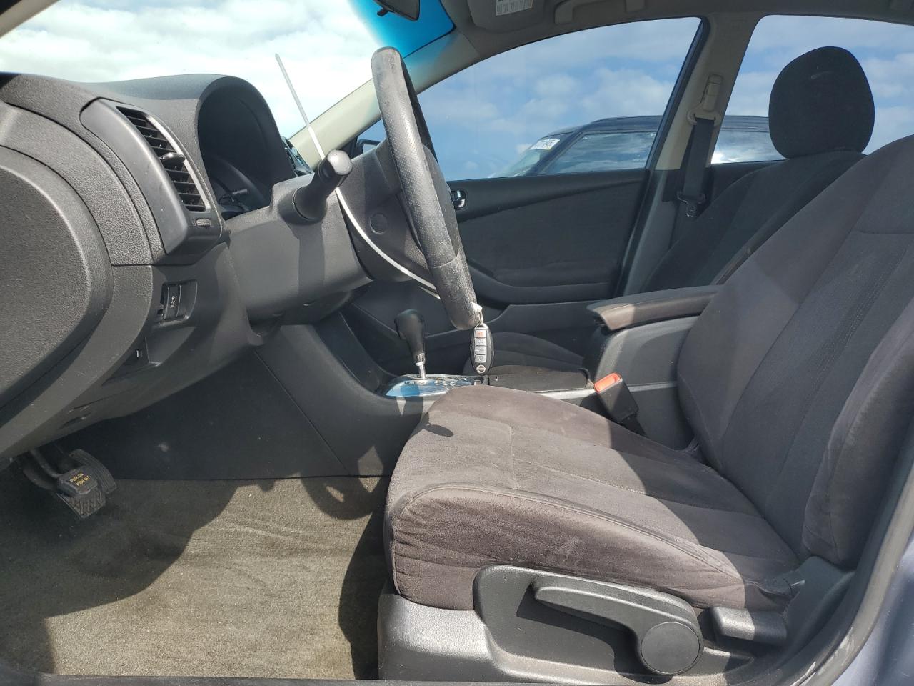 2012 Nissan Altima - Image 7