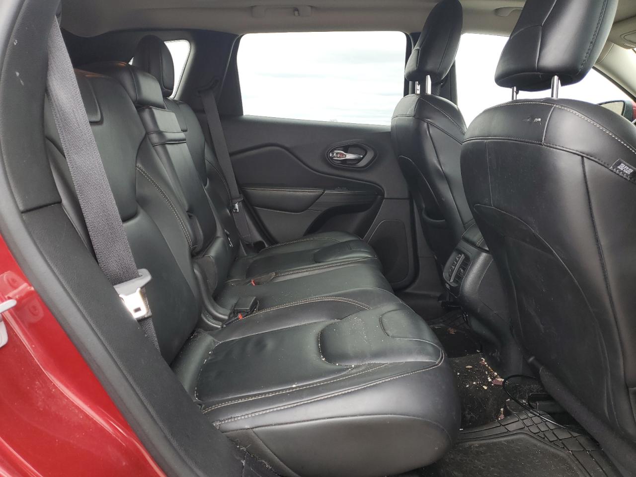 2016 Jeep Grand Cherokee - Image 11