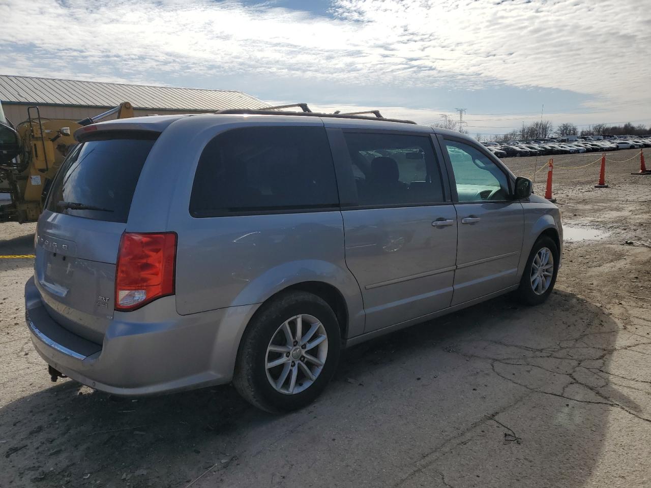 2014 Dodge Caravan - Image 3