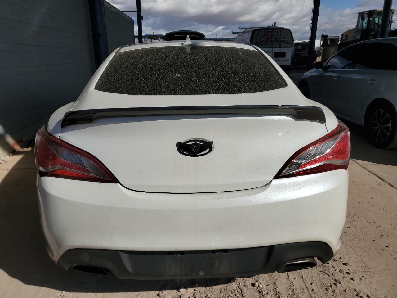 2013 Hyundai Genesis - Image 6