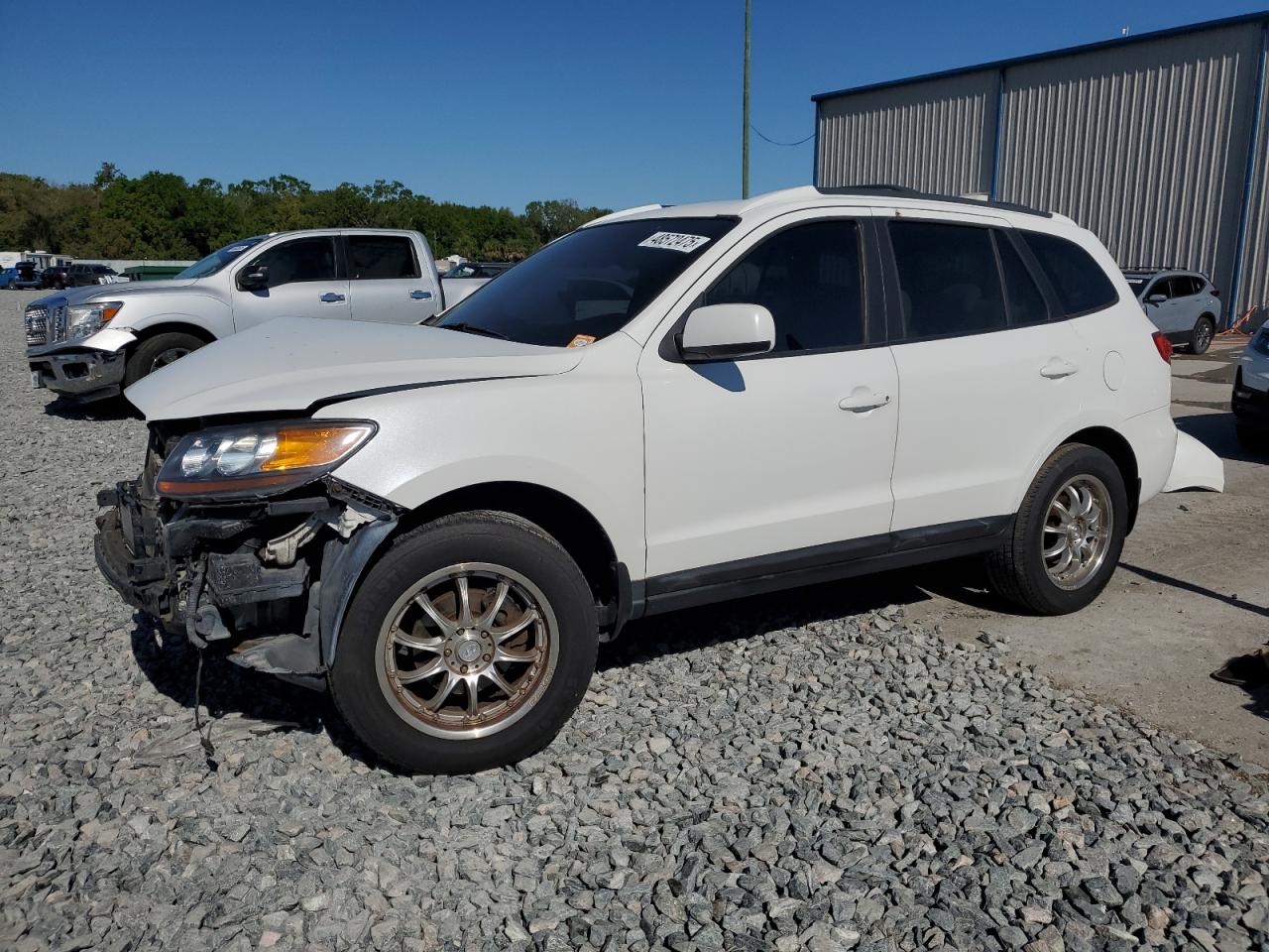 2009 Hyundai Santa Fe - Image 1