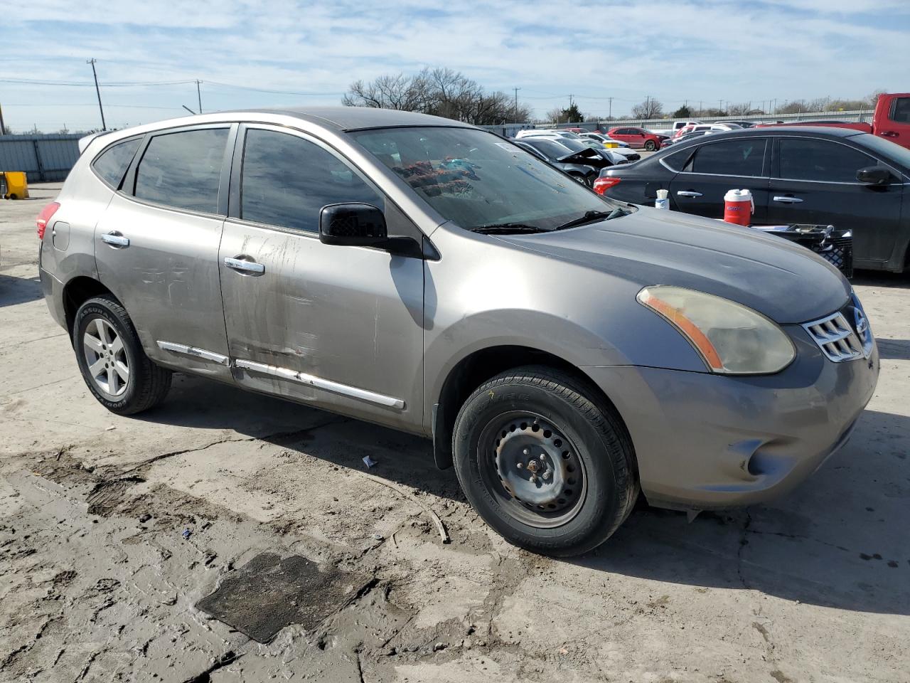 2013 Nissan Rogue - Image 4