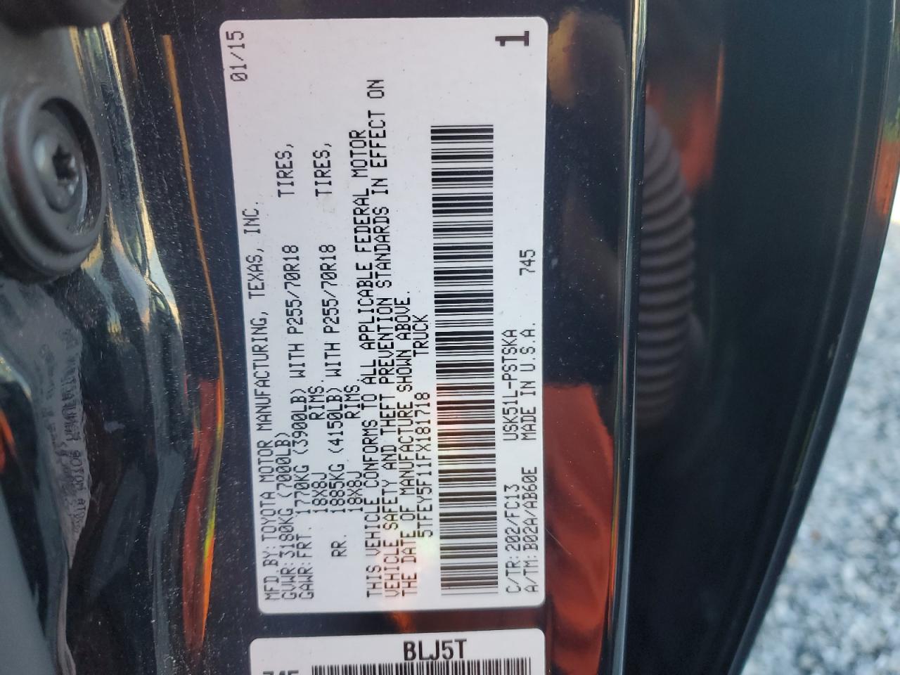 2015 Toyota Tundra - Image 13