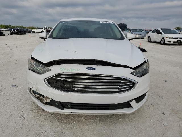  FORD FUSION 2017 Biały
