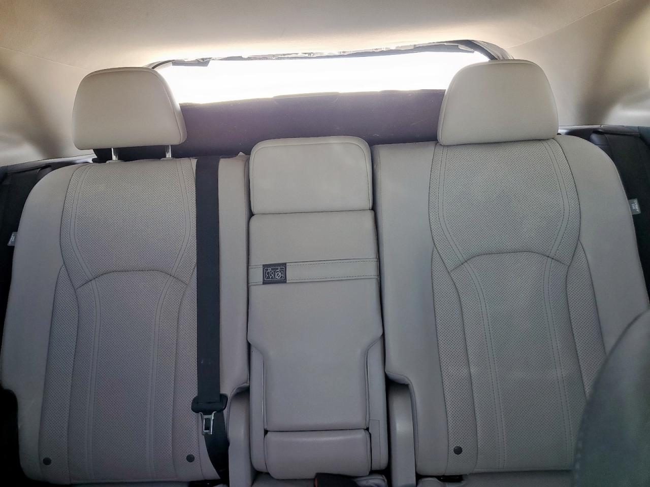 2019 Lexus RX - Image 10