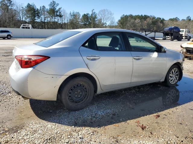Седаны TOYOTA COROLLA 2017 Серебристый
