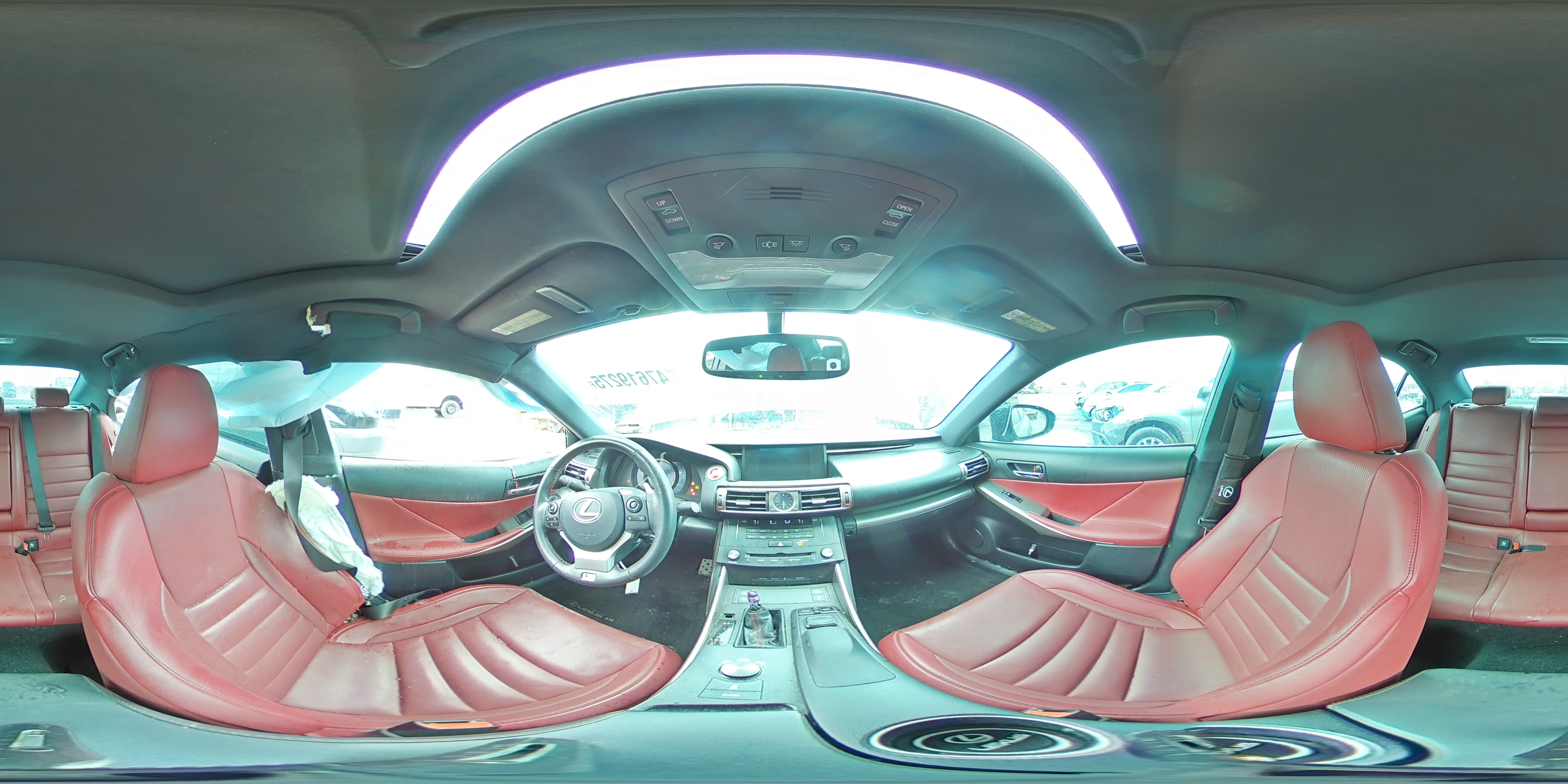 2015 Lexus IS - Image 12