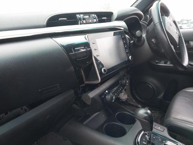 2022 TOYOTA HILUX INVINCIB X D-4D4WD 