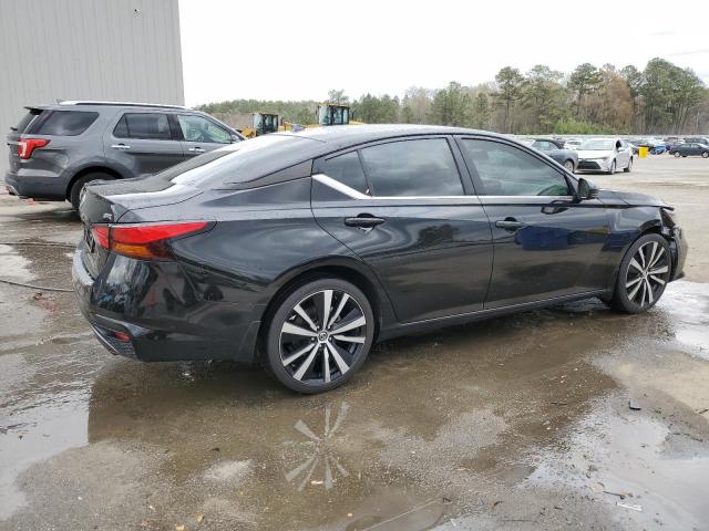  NISSAN ALTIMA 2021 Czarny