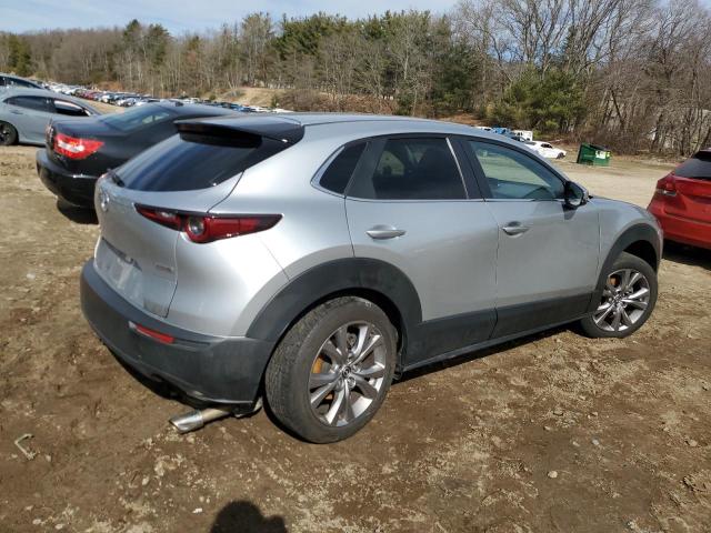  MAZDA CX30 2021 Srebrny