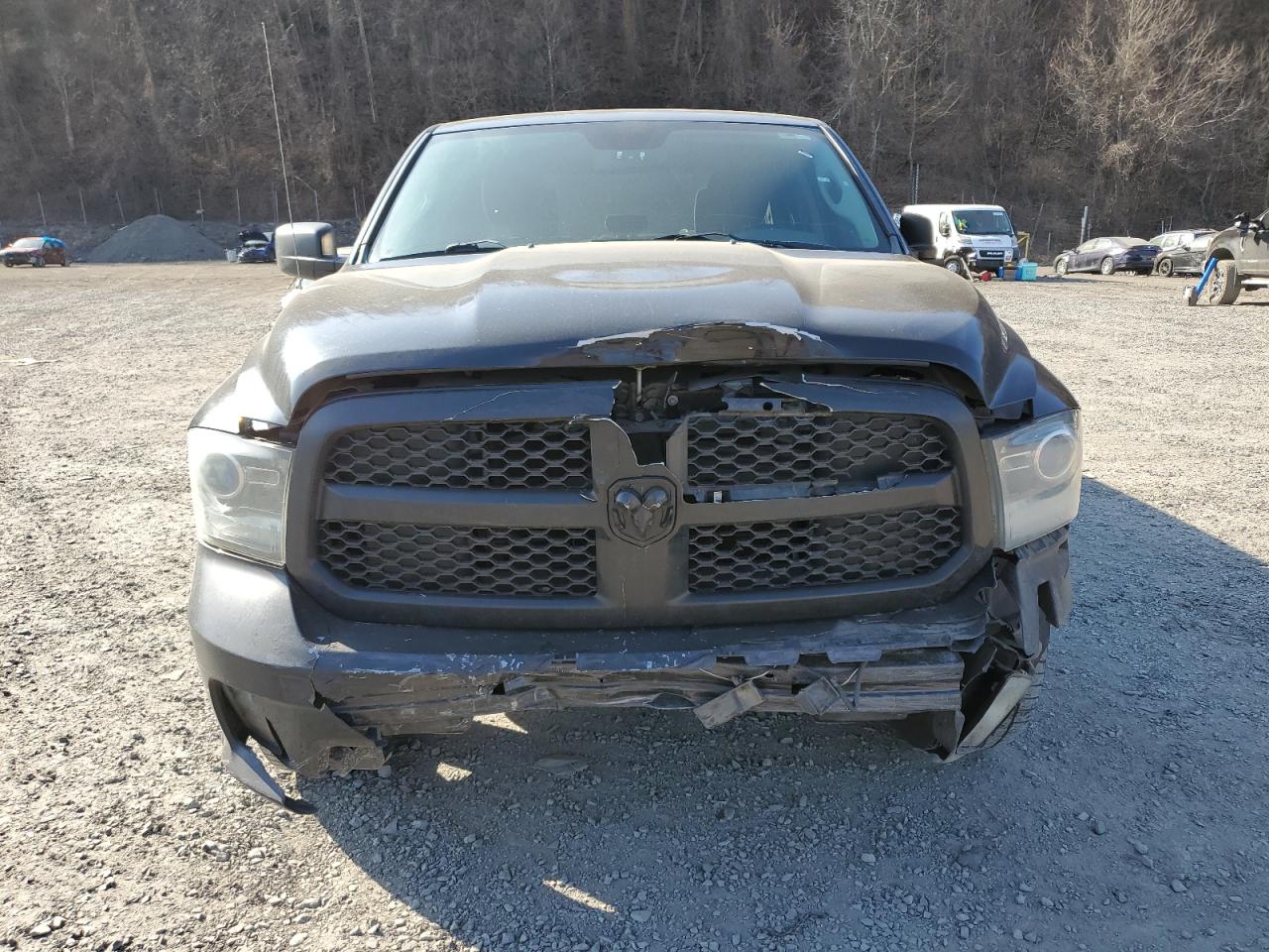 2014 RAM 1500 - Image 5
