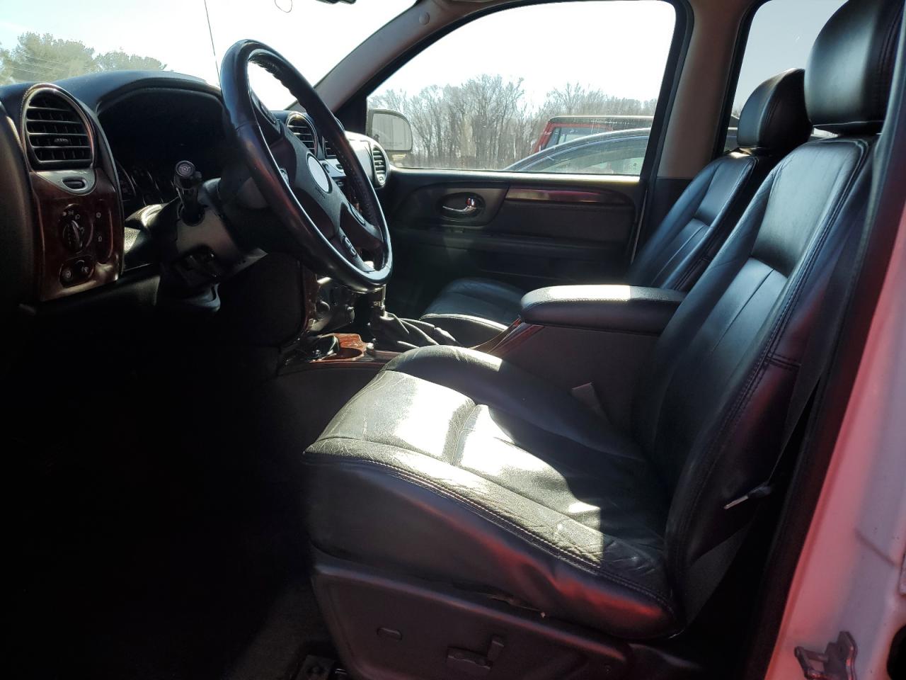 2006 GMC Envoy - Image 7