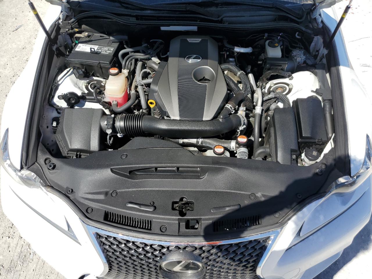 2016 Lexus IS - Image 11