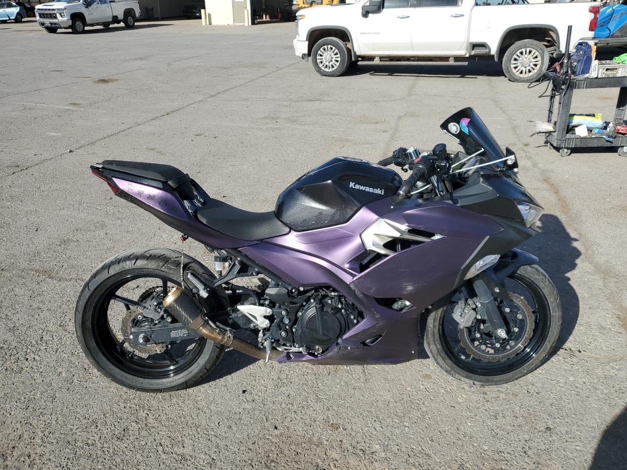 2022 Kawasaki Ex400 продається в Anthony, TX - Side