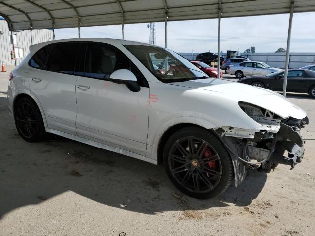  PORSCHE CAYENNE 2013 Biały