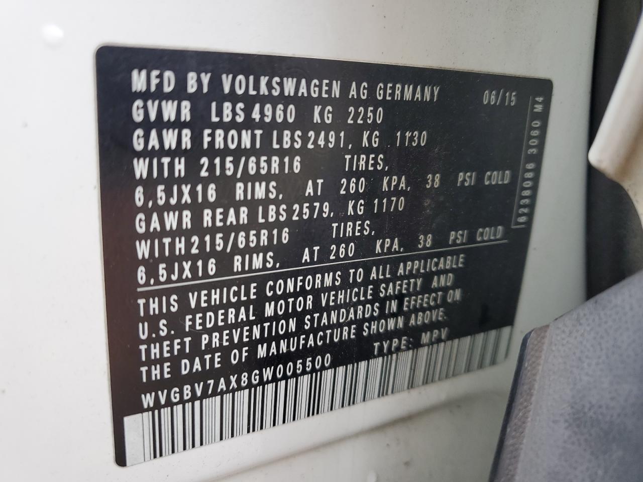 2016 Volkswagen Tiguan - Image 12