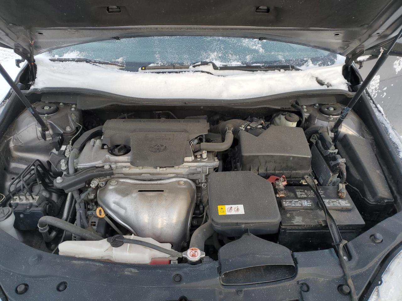 2017 Toyota Camry - Image 11