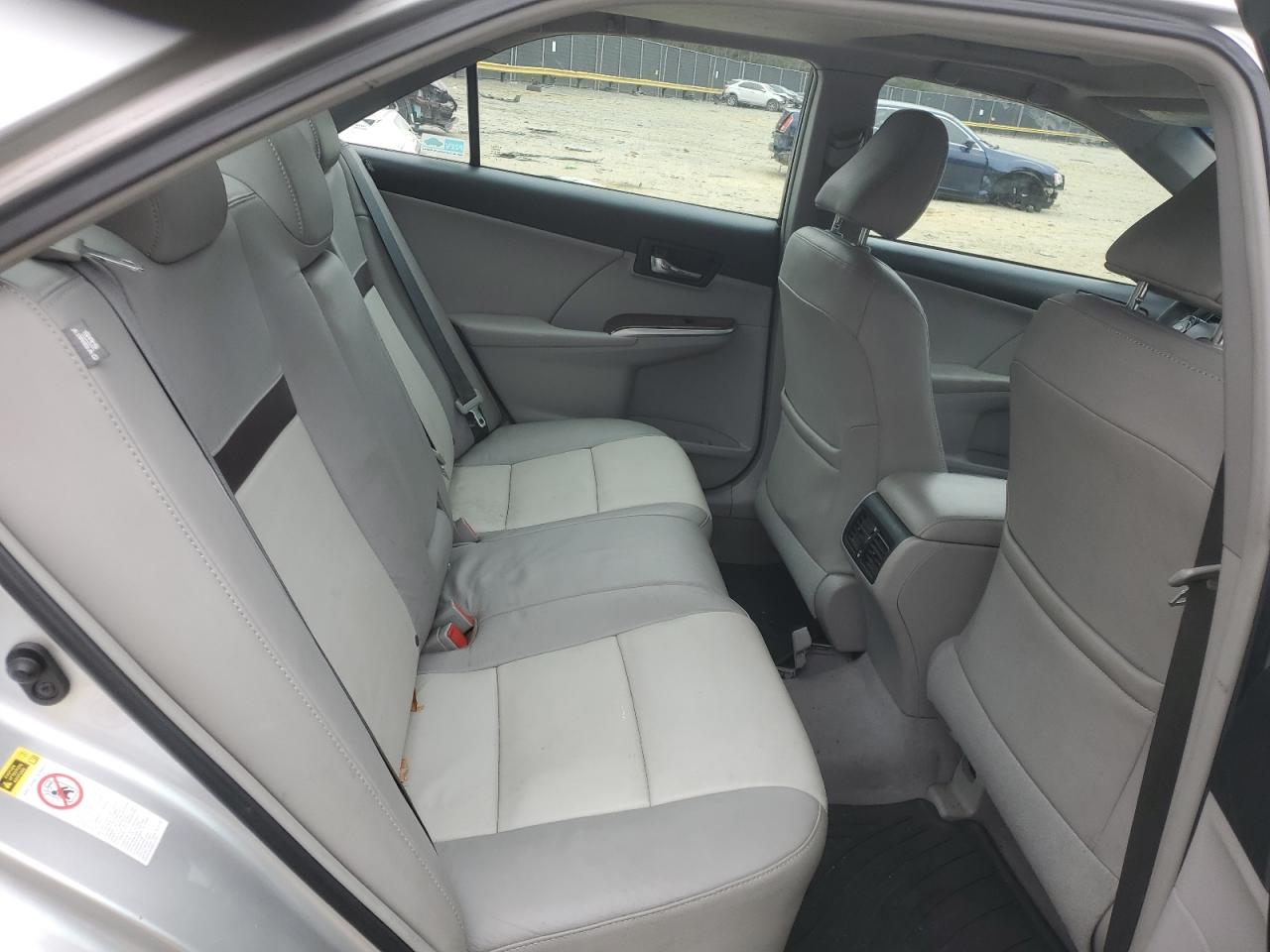 2012 Toyota Camry - Image 10