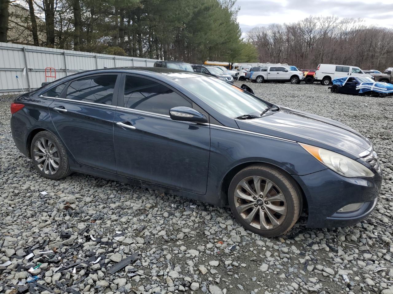 2012 Hyundai Sonata - Image 4