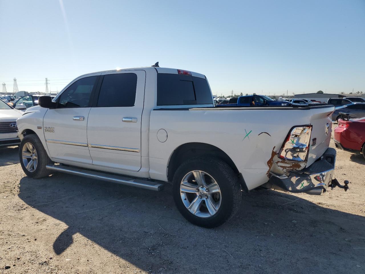 2014 RAM 1500 - Image 2