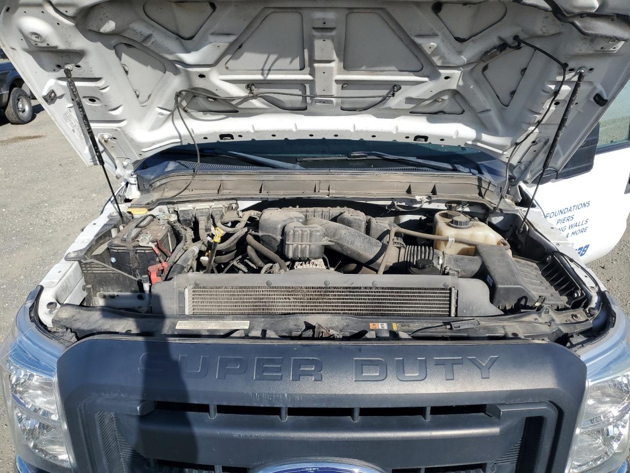 2015 Ford F350 - Image 12