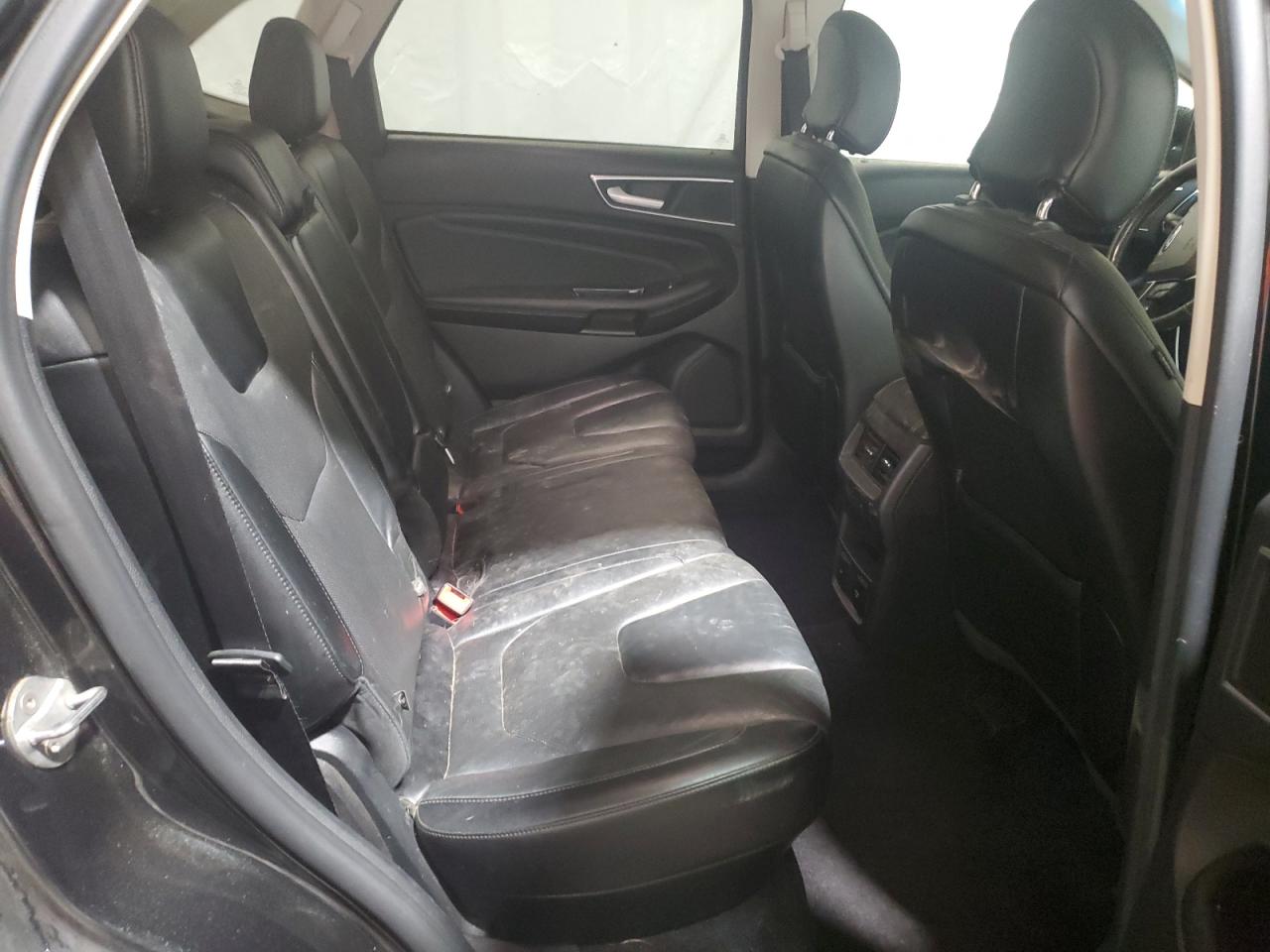 2015 Ford Edge - Image 12